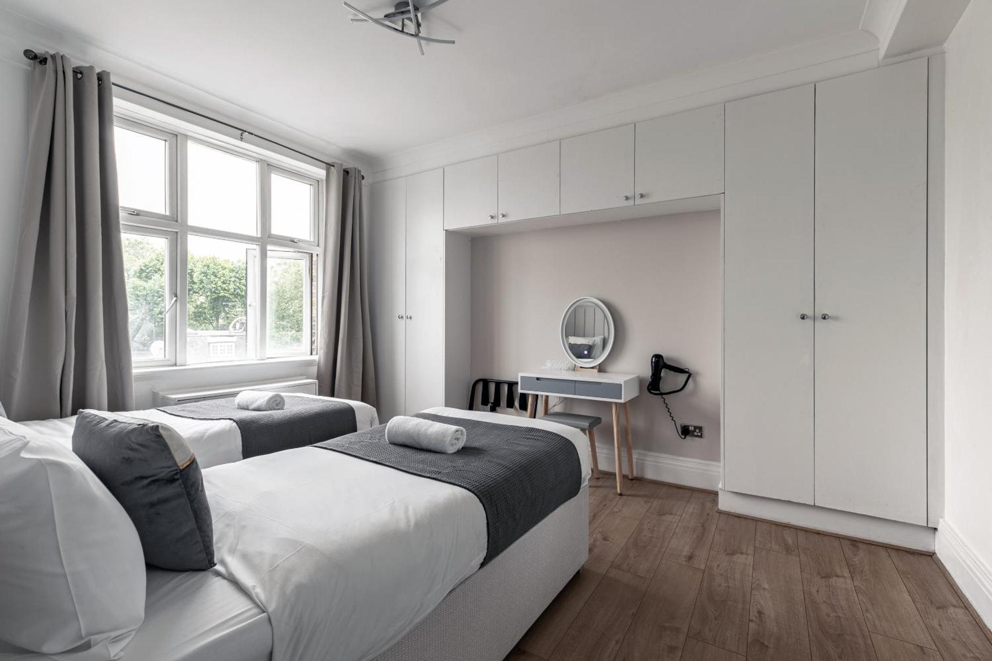 Marble Arch Apartments Londen Kamer foto