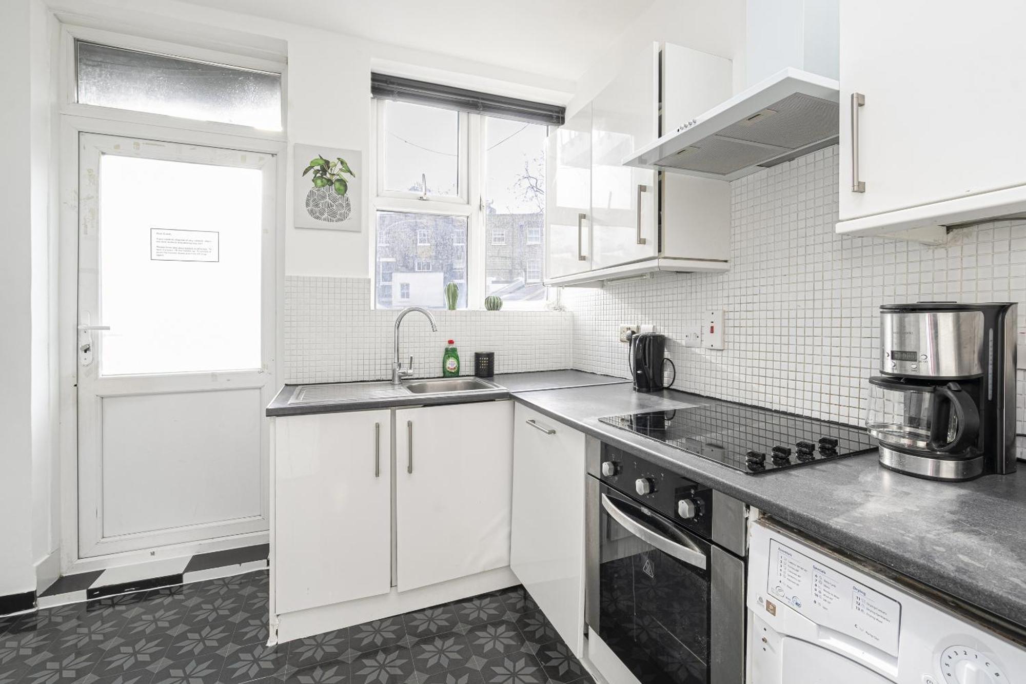 Marble Arch Apartments Londen Kamer foto