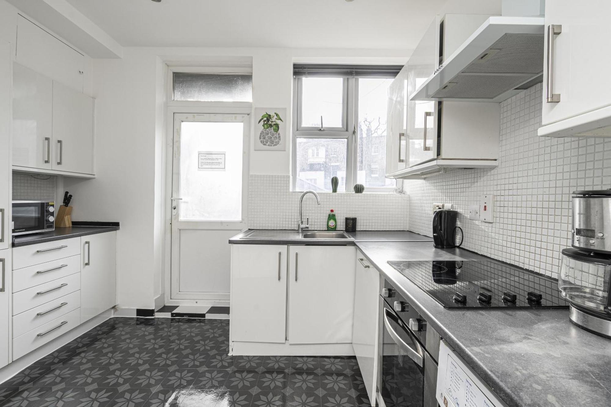 Marble Arch Apartments Londen Kamer foto