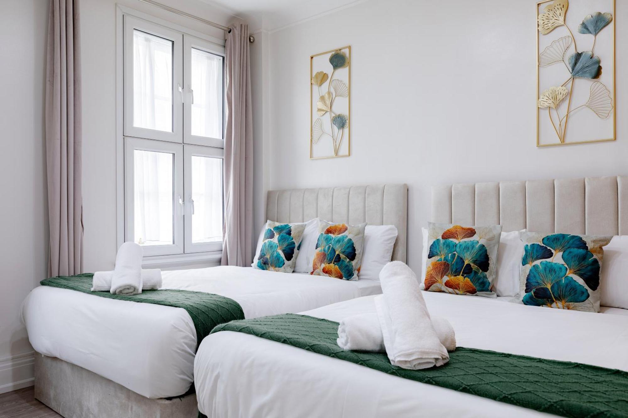 Marble Arch Apartments Londen Kamer foto